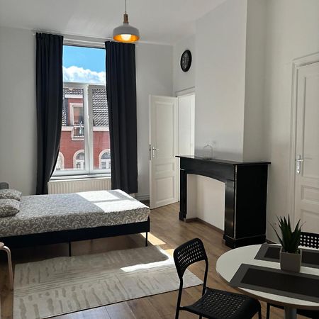 Studio Issa Bruxelles Extérieur photo